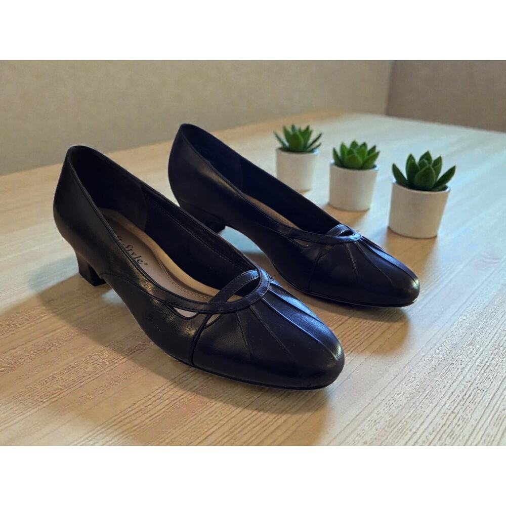 Soft Style Hush Puppies Pump Heels Womens 6.5 Black Slip On Faux Leather Casual
